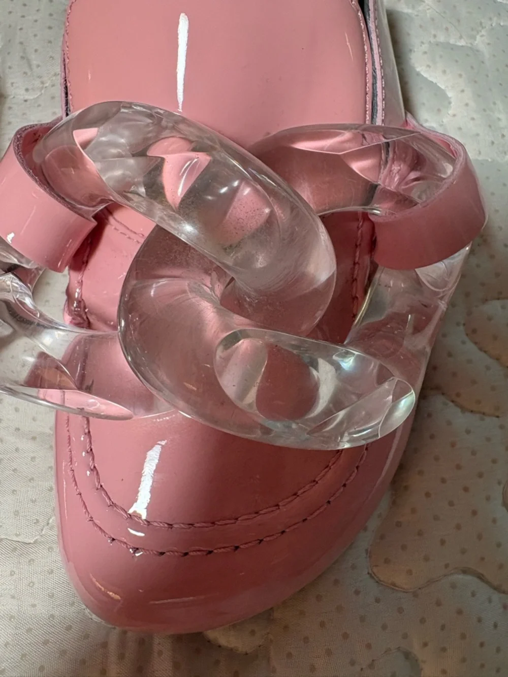 JW ANDERSON Pink Patent Slip-On Mules with Clear Acrylic Chain - Picture 2 of 16